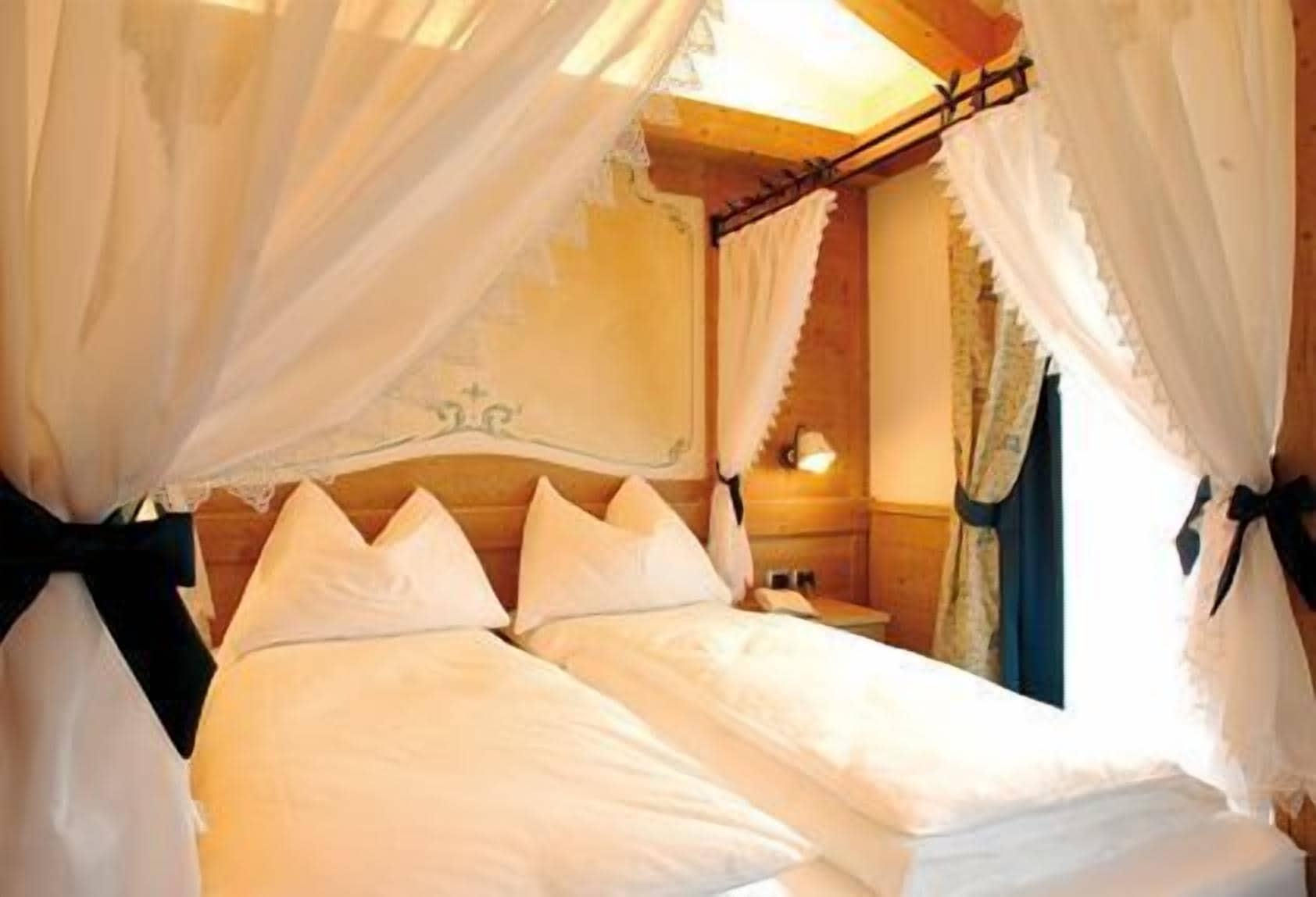 Nivis Hotel Folgarida Esterno foto