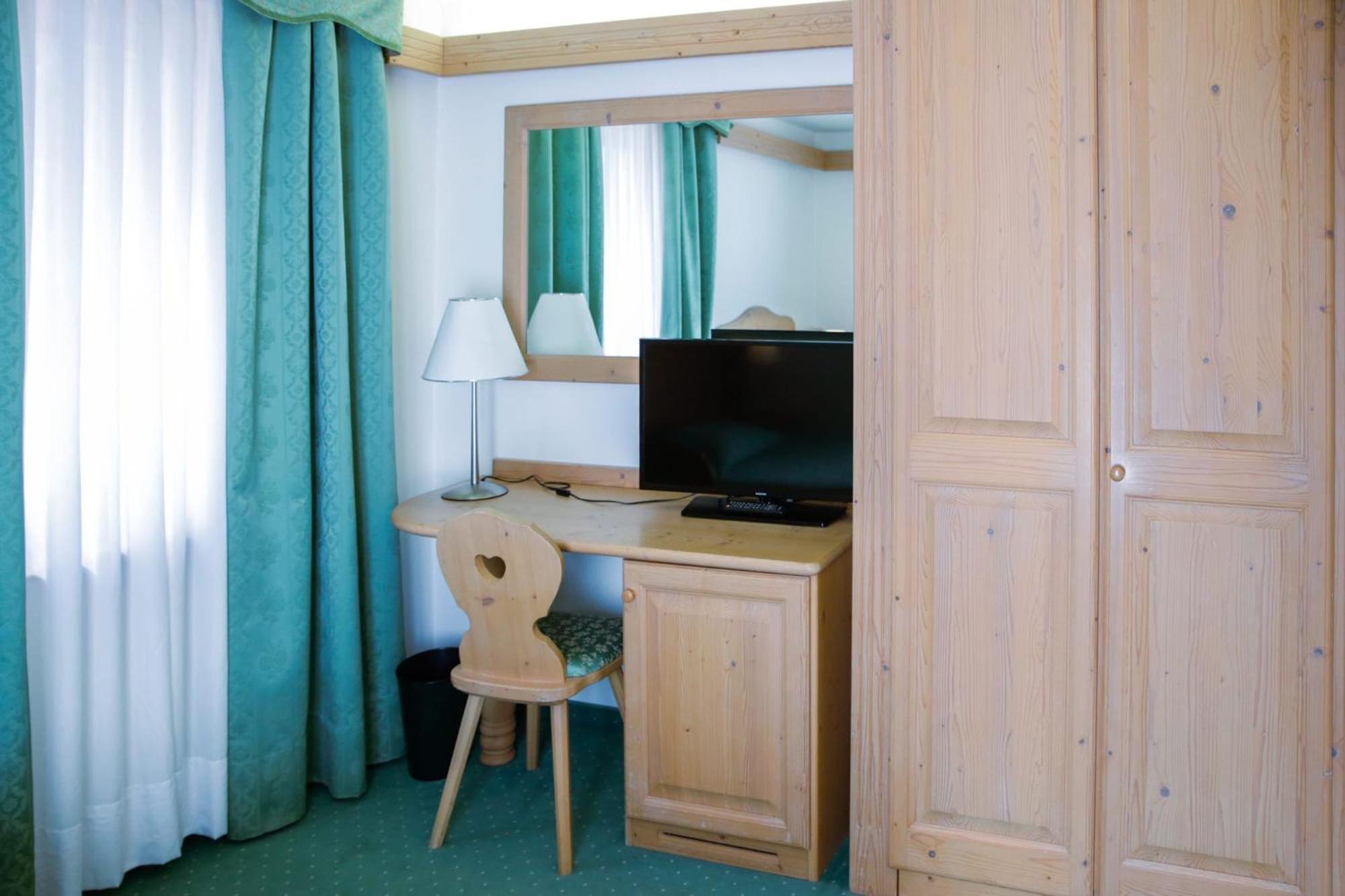 Nivis Hotel Folgarida Esterno foto