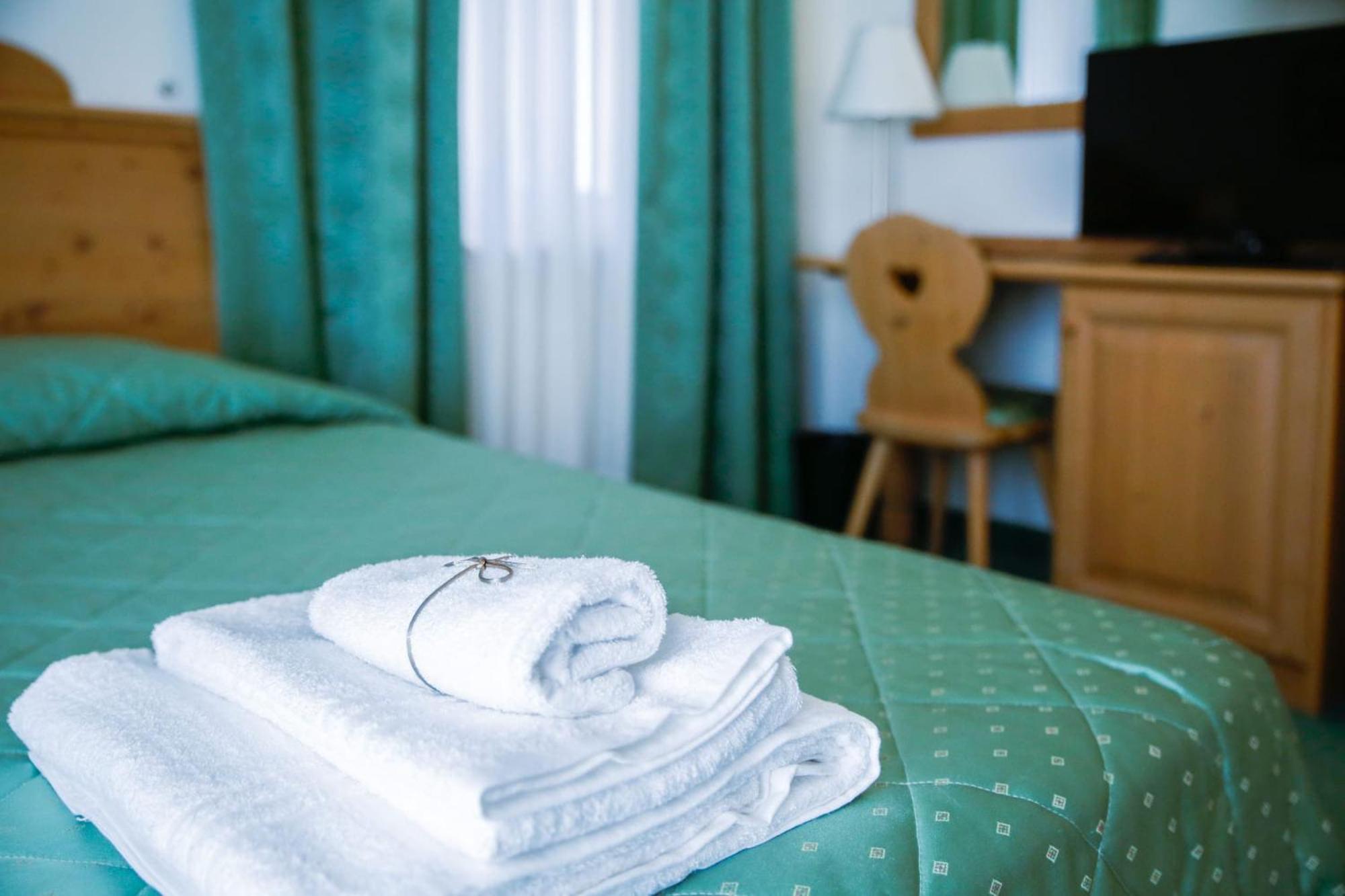 Nivis Hotel Folgarida Esterno foto